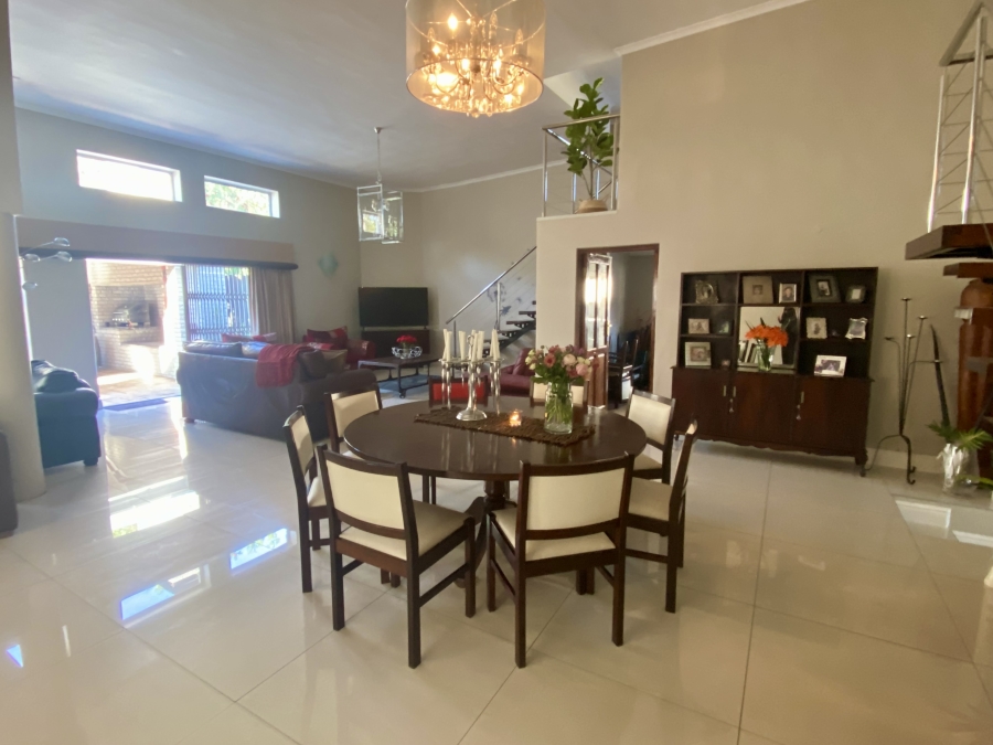 4 Bedroom Property for Sale in Sonstraal Heights Western Cape